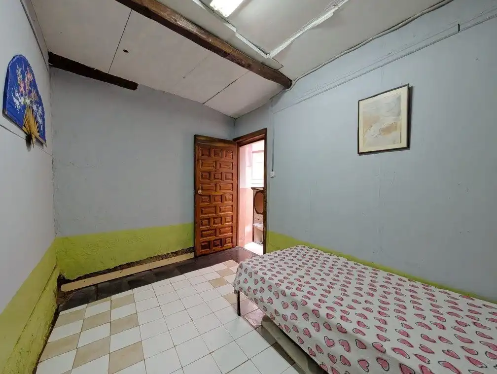 Bedroom of Country homes for sale in Aguarón