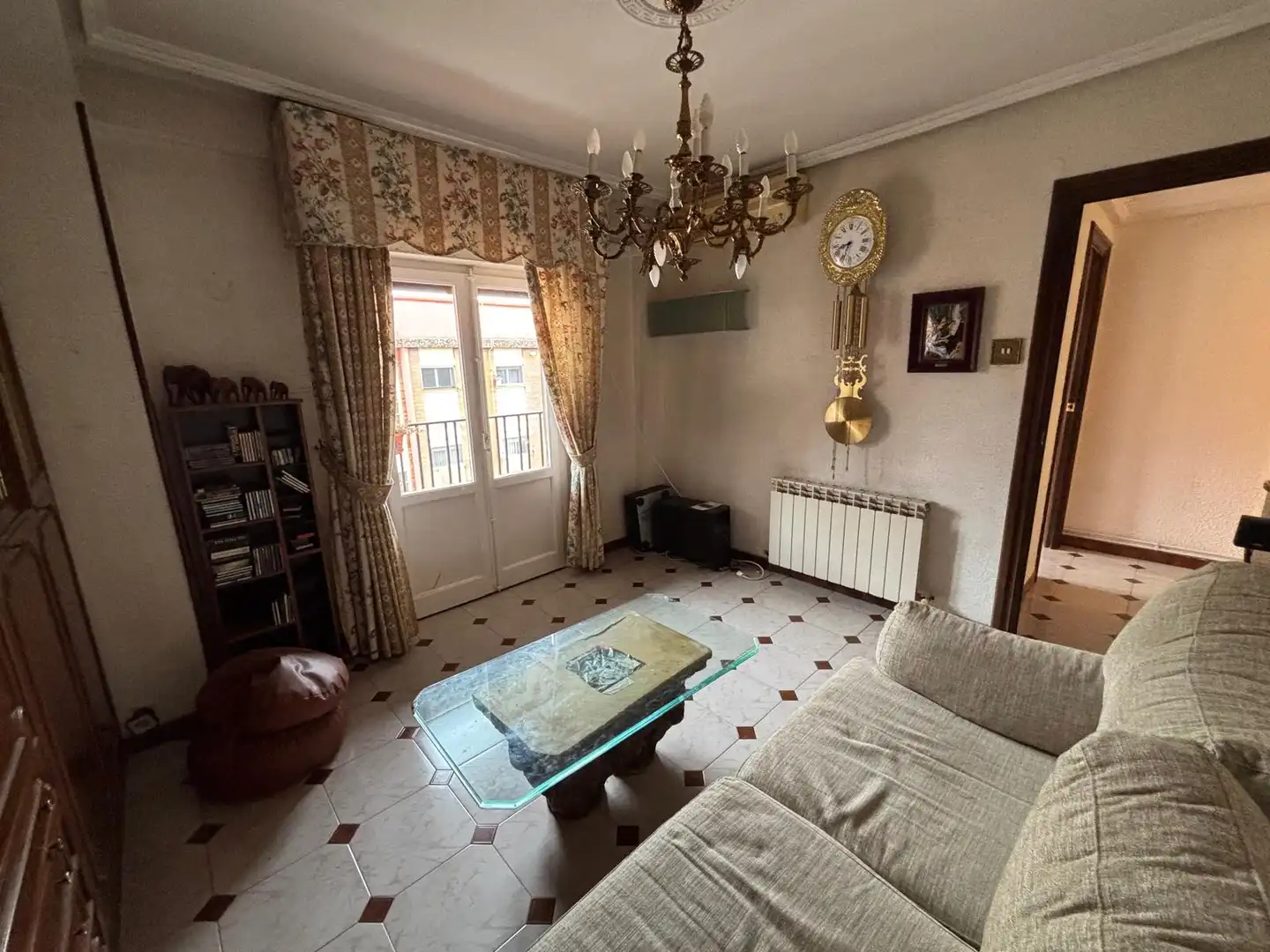 Sala d'estar de Pis en venda en La Almozara