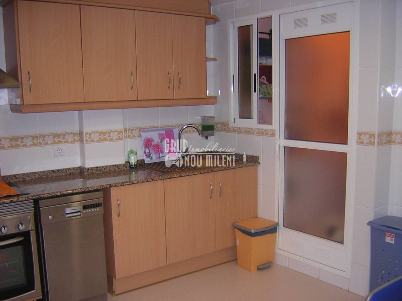 Kitchen of Flat for sale in Albal  with Air Conditioner, Terrace and Furnished