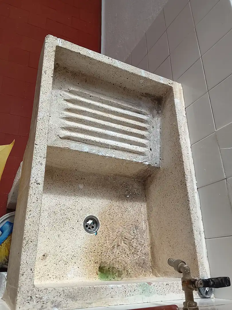 Außenansicht von Wohnungen zum Verkauf in Madrigal de la Vera