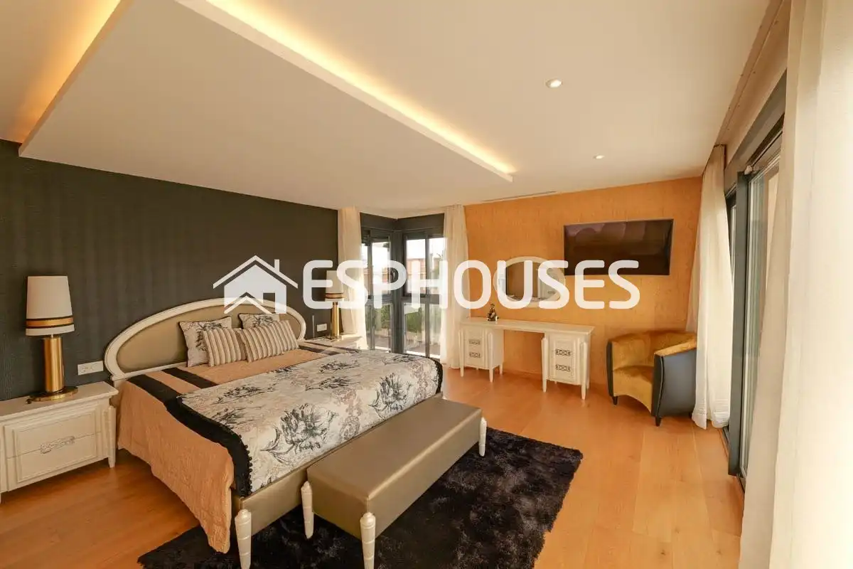 Chalet con terraza en venta en Playa del Acequión, Náufragos y Rocío del Mar, imagen 4