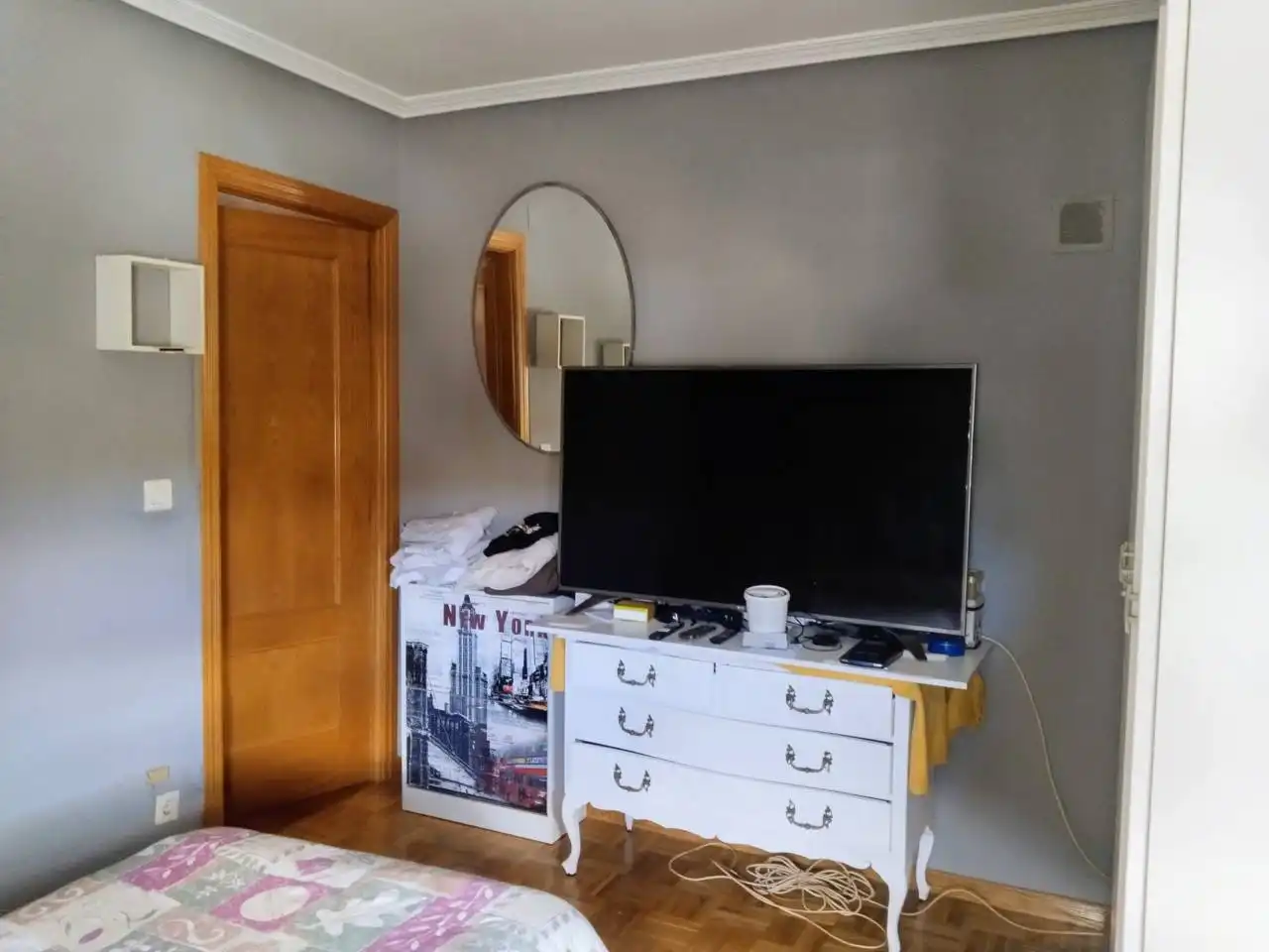 Dormitori de Casa o xalet en venda en Villariezo amb Calefacció, Jardí privat i Parquet