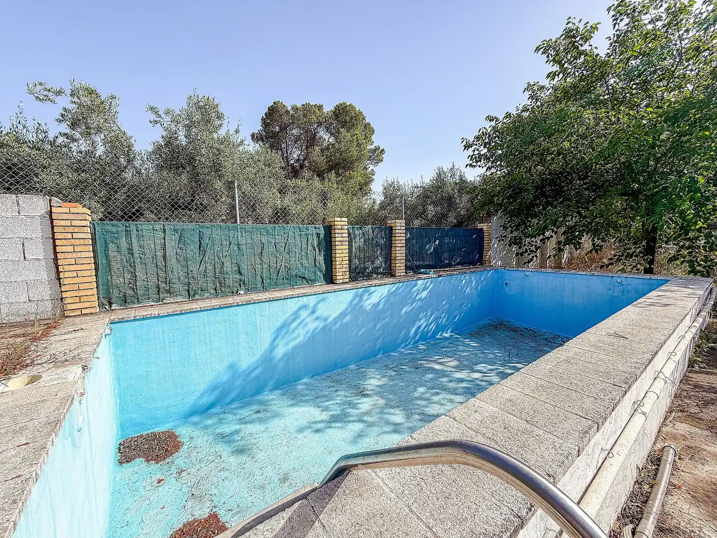 Schwimmbecken von Country house zum Verkauf in Biar