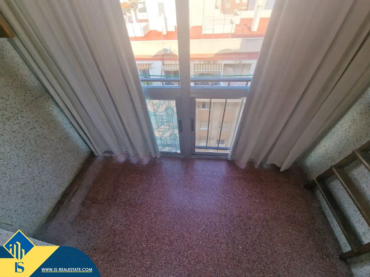 Habitación de Estudio en venta en Torrevieja con Aire acondicionado, Calefacción y Terraza