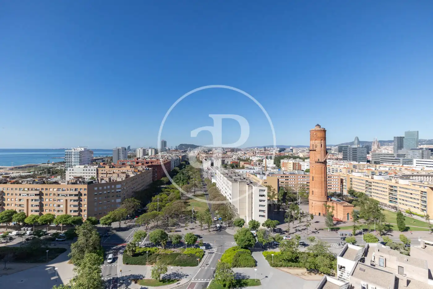 Vista exterior de Piso en venta en Barcelona con Aire acondicionado, Calefacción y Jardín privado