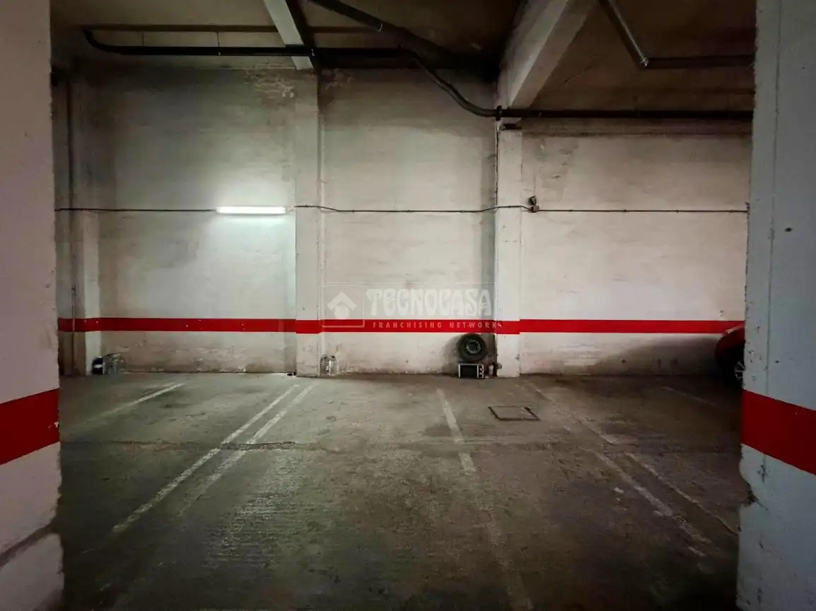 Parking of Flat for sale in Zaragoza  with Heating and Balcony