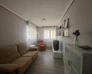 Apartment to rent in Barrio Salas, Piélagos