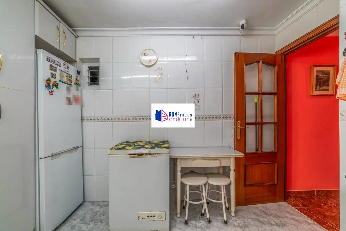 Kitchen of Flat for sale in Sevilla  with Air Conditioner and Storage room