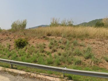 Terreny residencial en venda a Carrer Mitjans