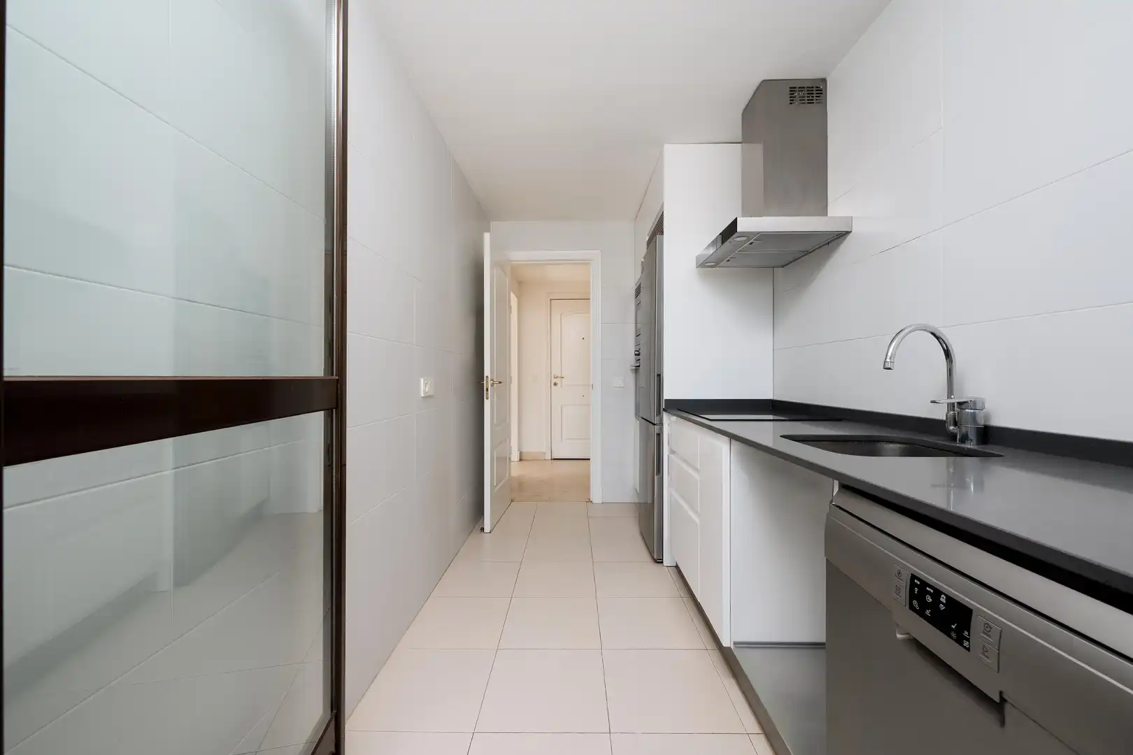 Cocina de Piso en venta en Las Rozas de Madrid con Aire acondicionado y Trastero