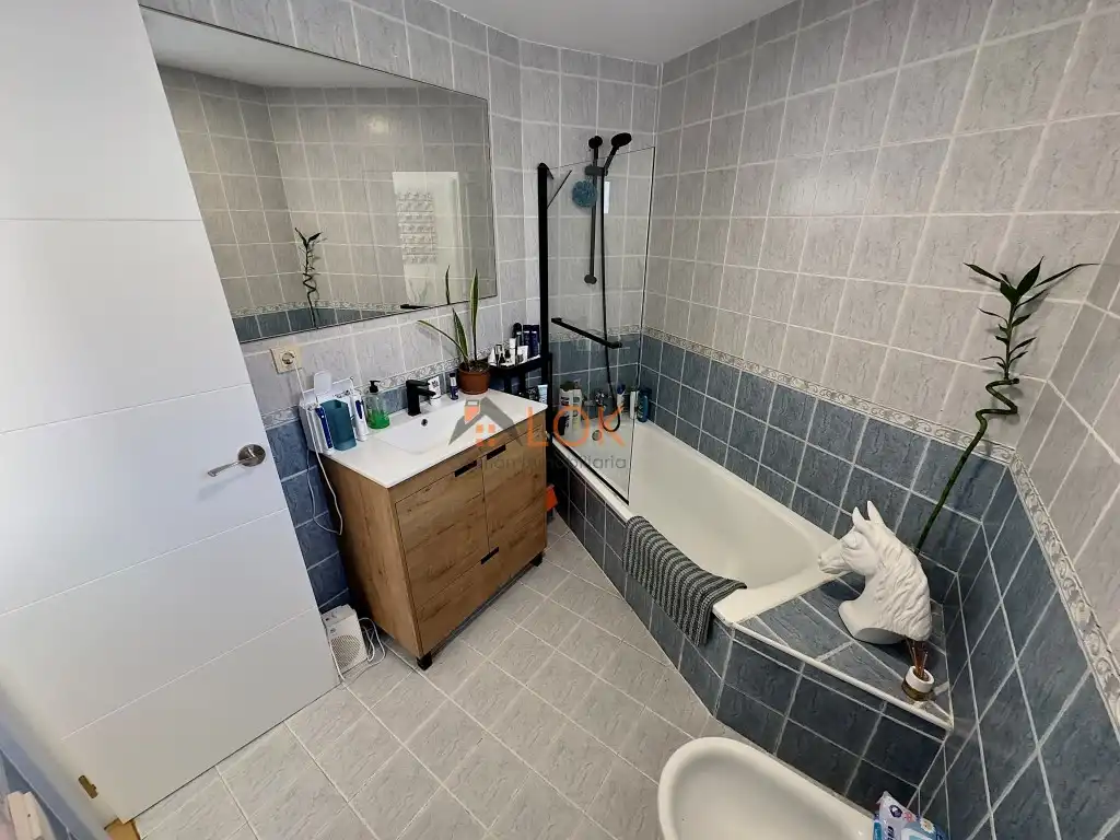 Baño de Dúplex en venta en Vélez-Málaga