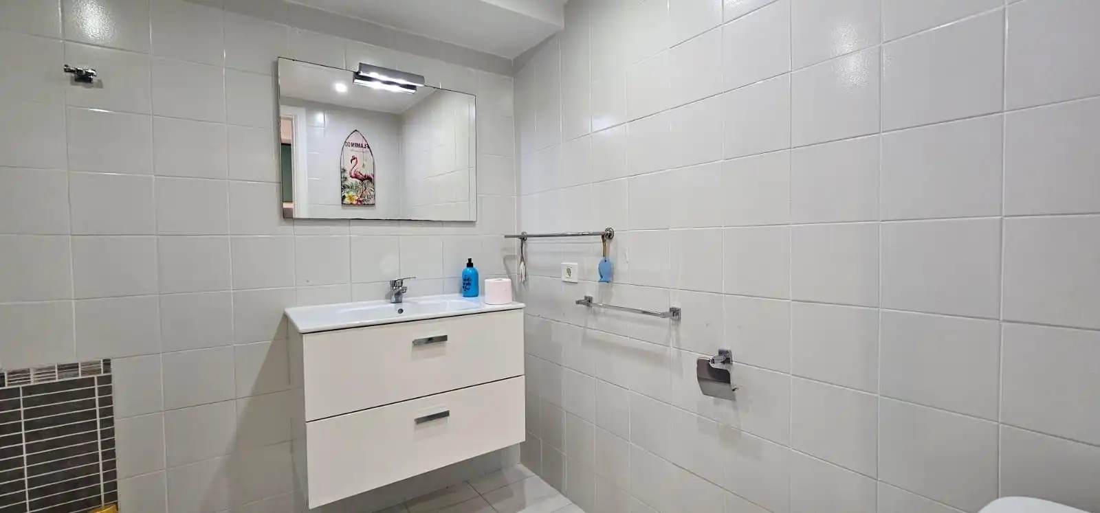 Baño de Estudio en venta en Arona con Terraza, Amueblado y Piscina comunitaria