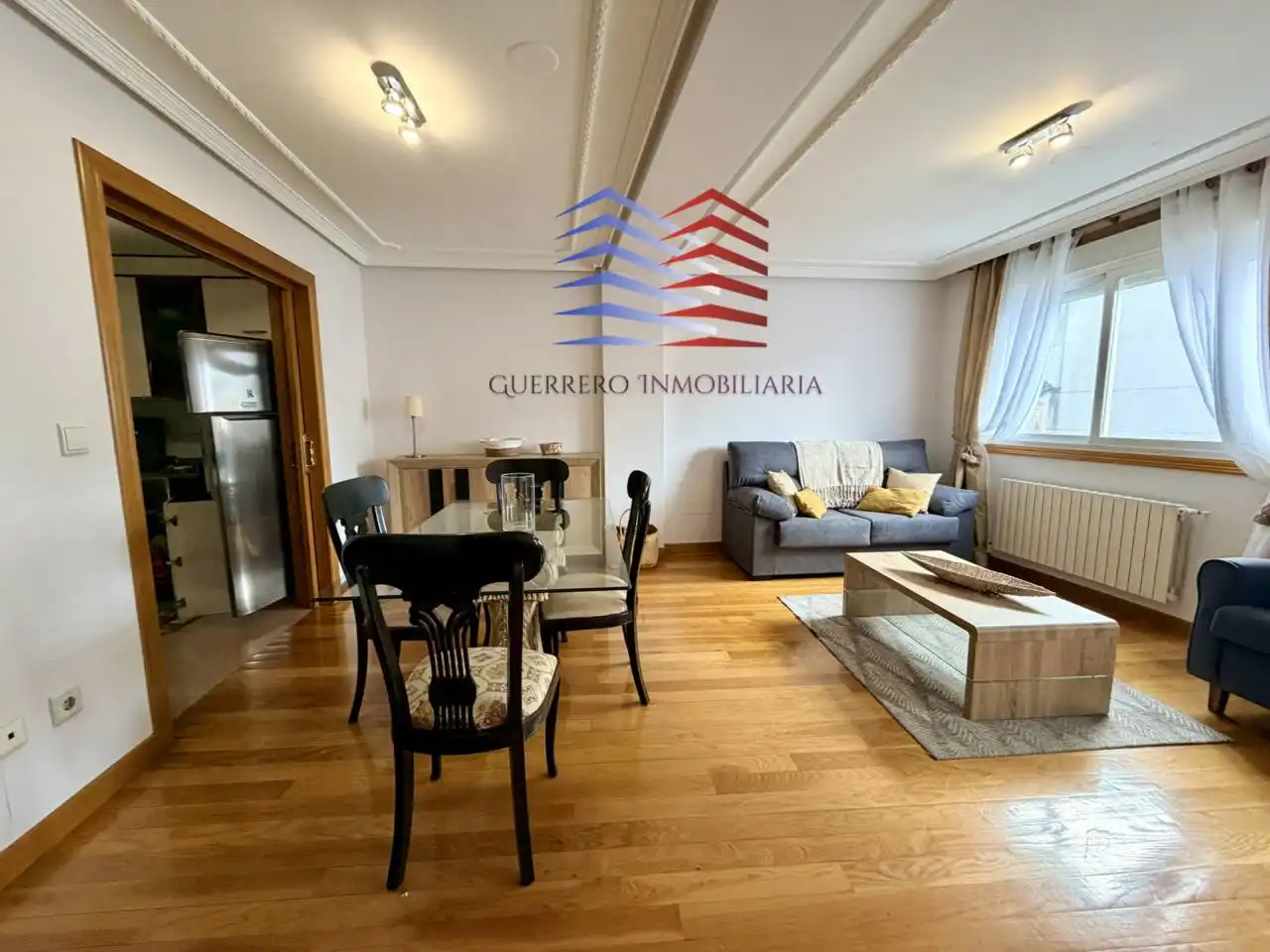 Living room of Apartments for rent in Ourense Capital   with Heating, Parquet flooring and Storage room