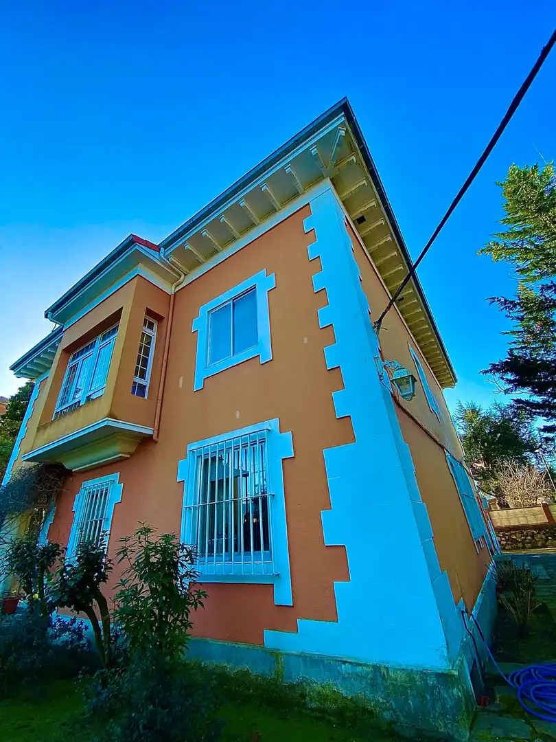 Exterior view of Houses for sale in Torrelavega   with Private garden, Parquet flooring and Terrace