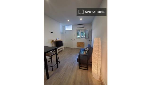 Piso en Alquiler en Pueblo Nuevo