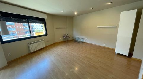 Photo 2 of Flat for rent in Migdia, Eixample Sud – Migdia, Girona Capital