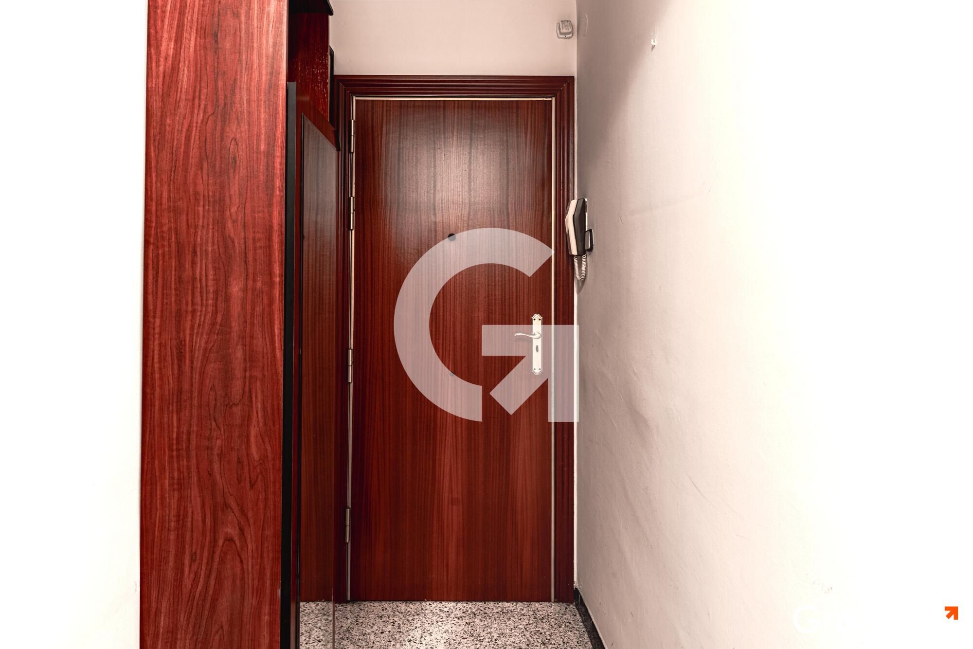 Flat for sale in  Barcelona Capital  with Balcony