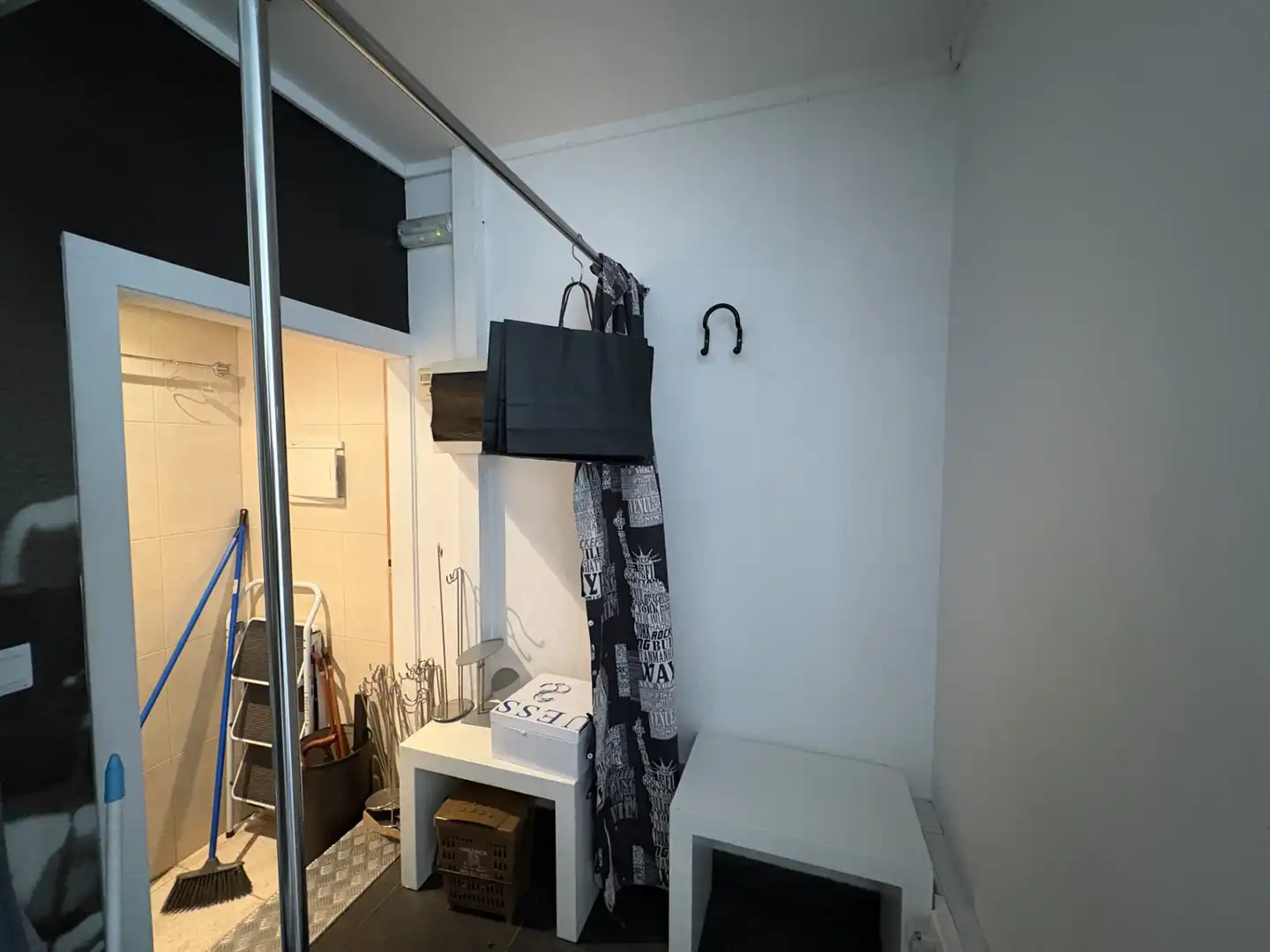 Commercial properties for rent in Súria  with Air Conditioner and Heating