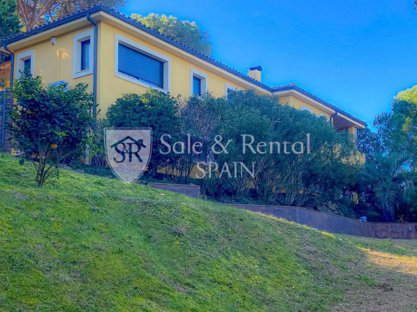 Haus mit Pool zum Verkauf in Golf Costa Brava