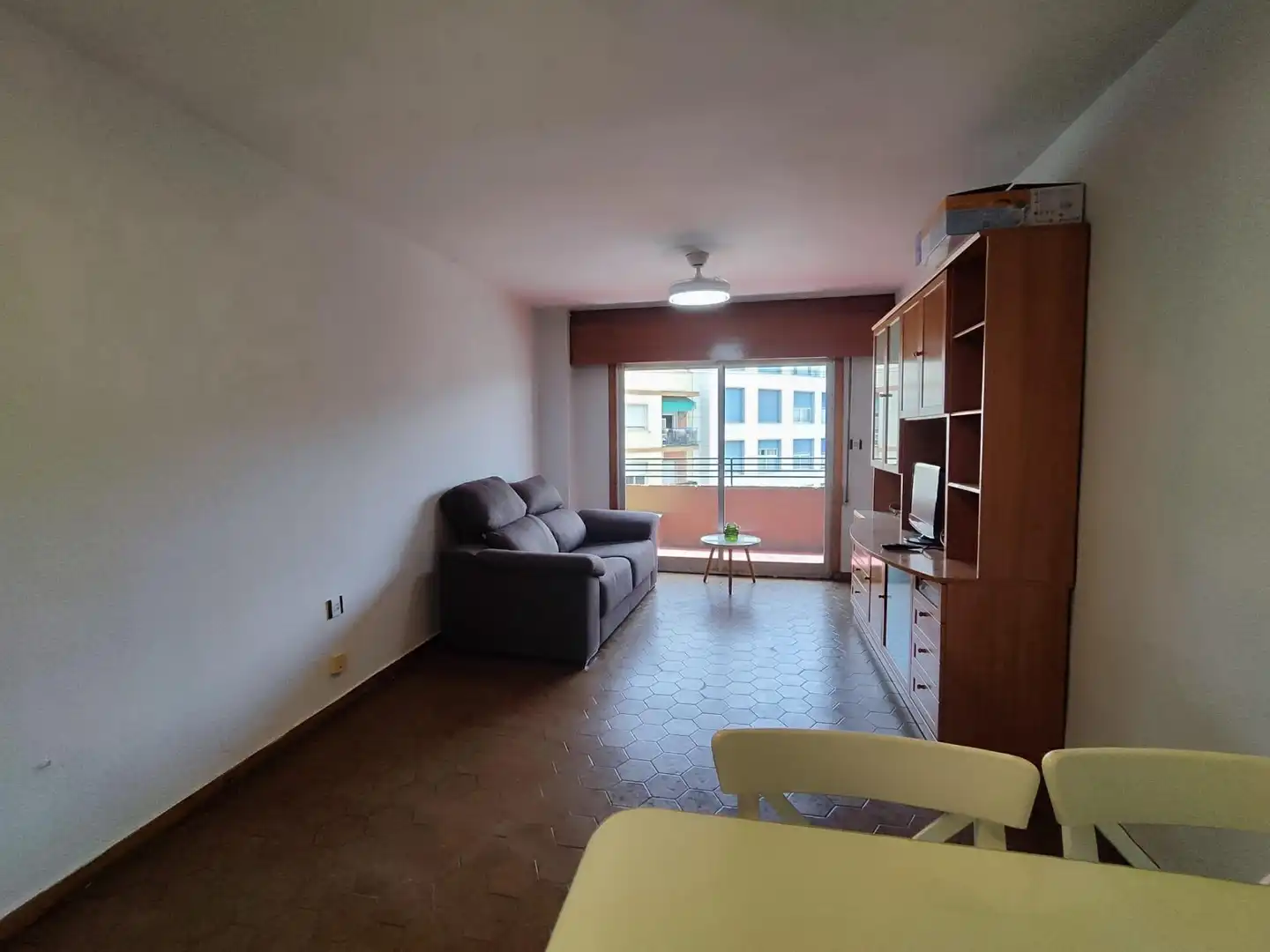 Wohnzimmer von Wohnung zur Miete in Granada