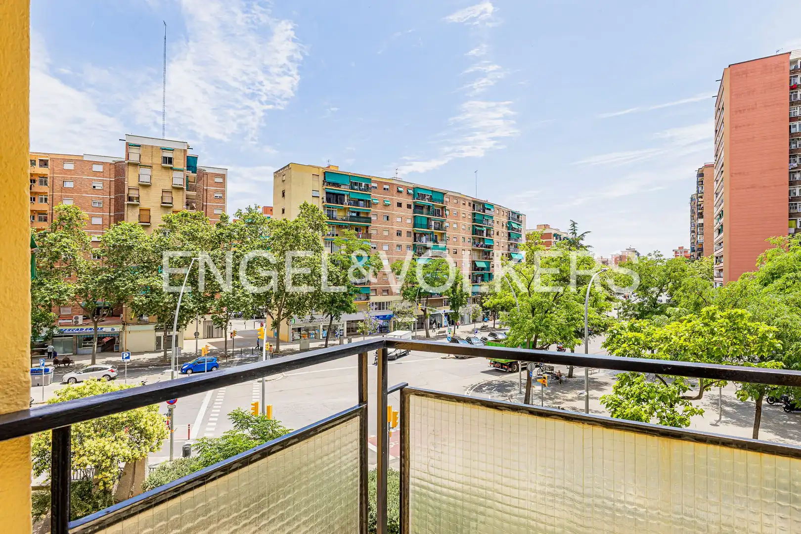 Piso en venta en La Verneda i la Pau