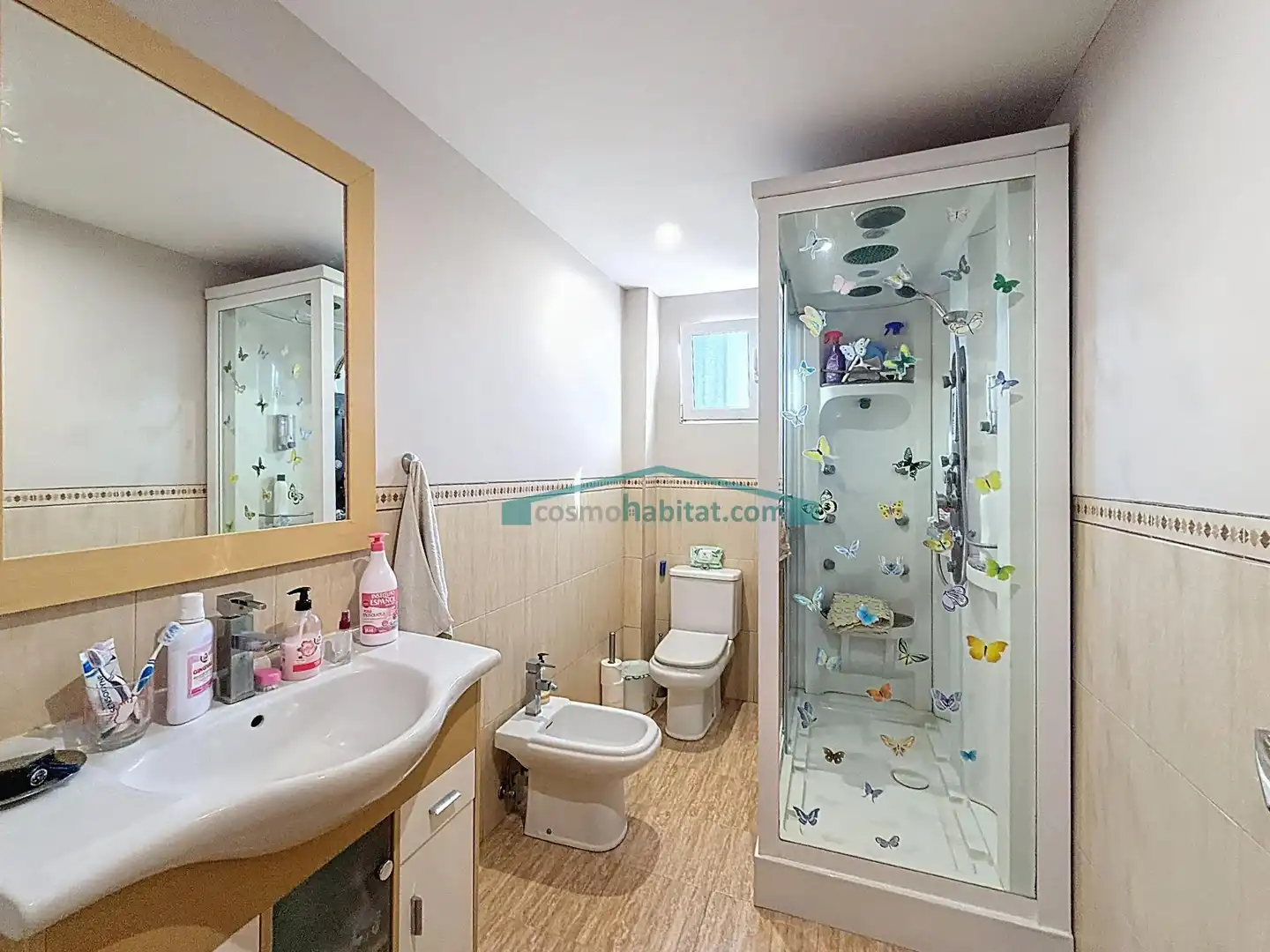 Bathroom of Houses for sale in Pedralba  with Private garden and Terrace