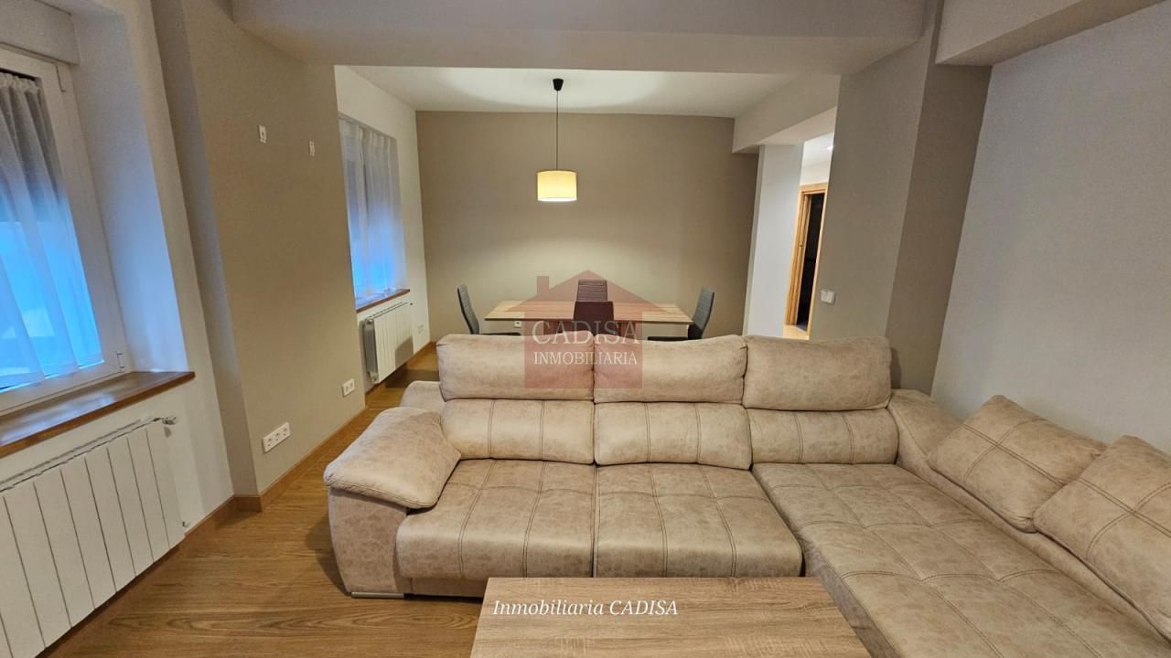 Sala d'estar de Pis de lloguer en Salamanca Capital amb Calefacció