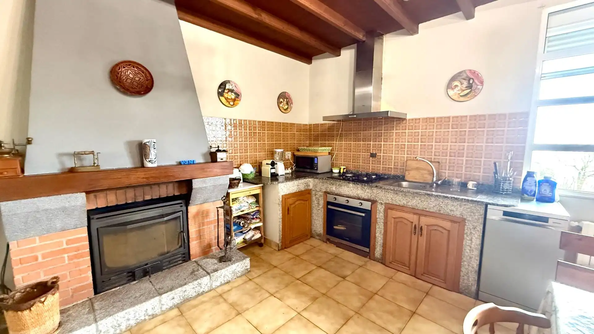 Kitchen of Country homes for sale in Toén  with Private garden, Storage room and Swimming Pool