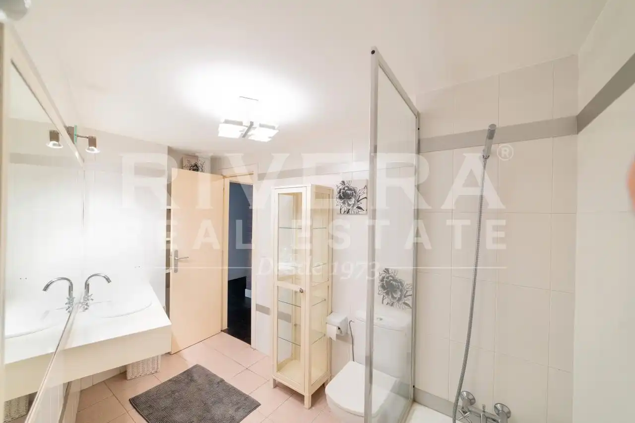 Bathroom of Flat for sale in Vigo   with Heating