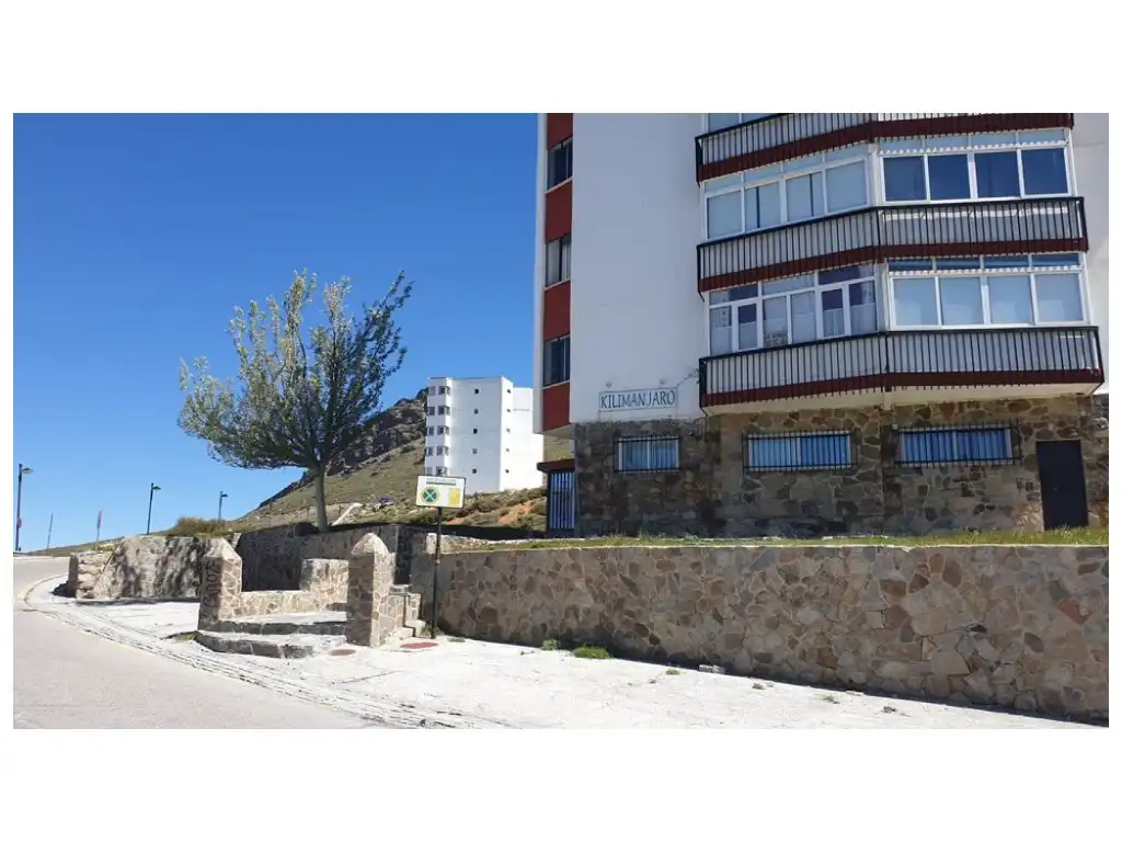 Estudio de alquiler en C/. DE LOS PEÑONES. ALTURA , Zona alta