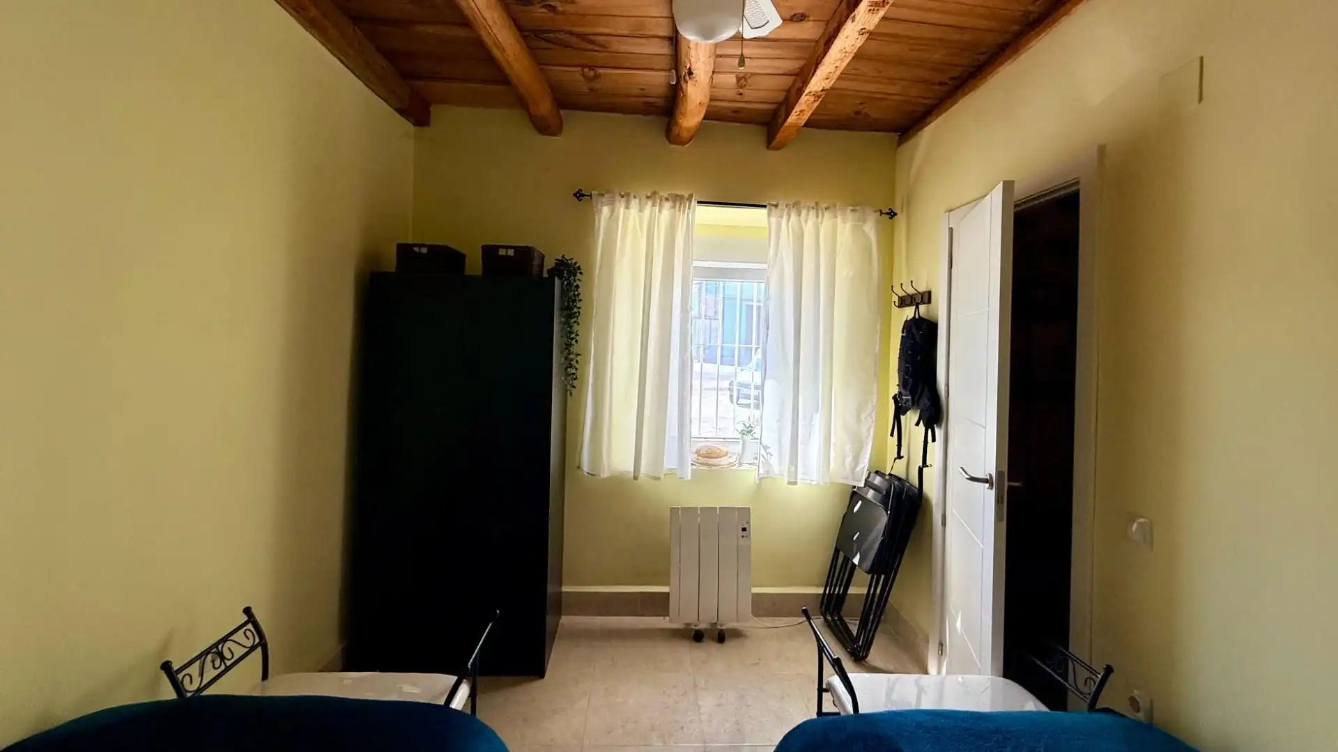 Habitación de Casa o chalet en venta en Cozuelos de Fuentidueña con Alarma