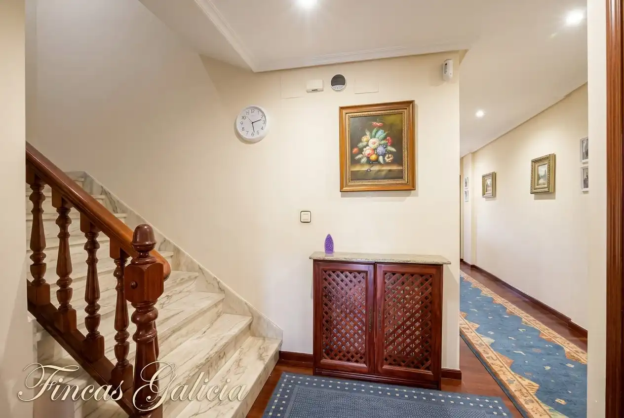 Casa adosada en venta en Verín con Calefacción, Jardín privado y Terraza