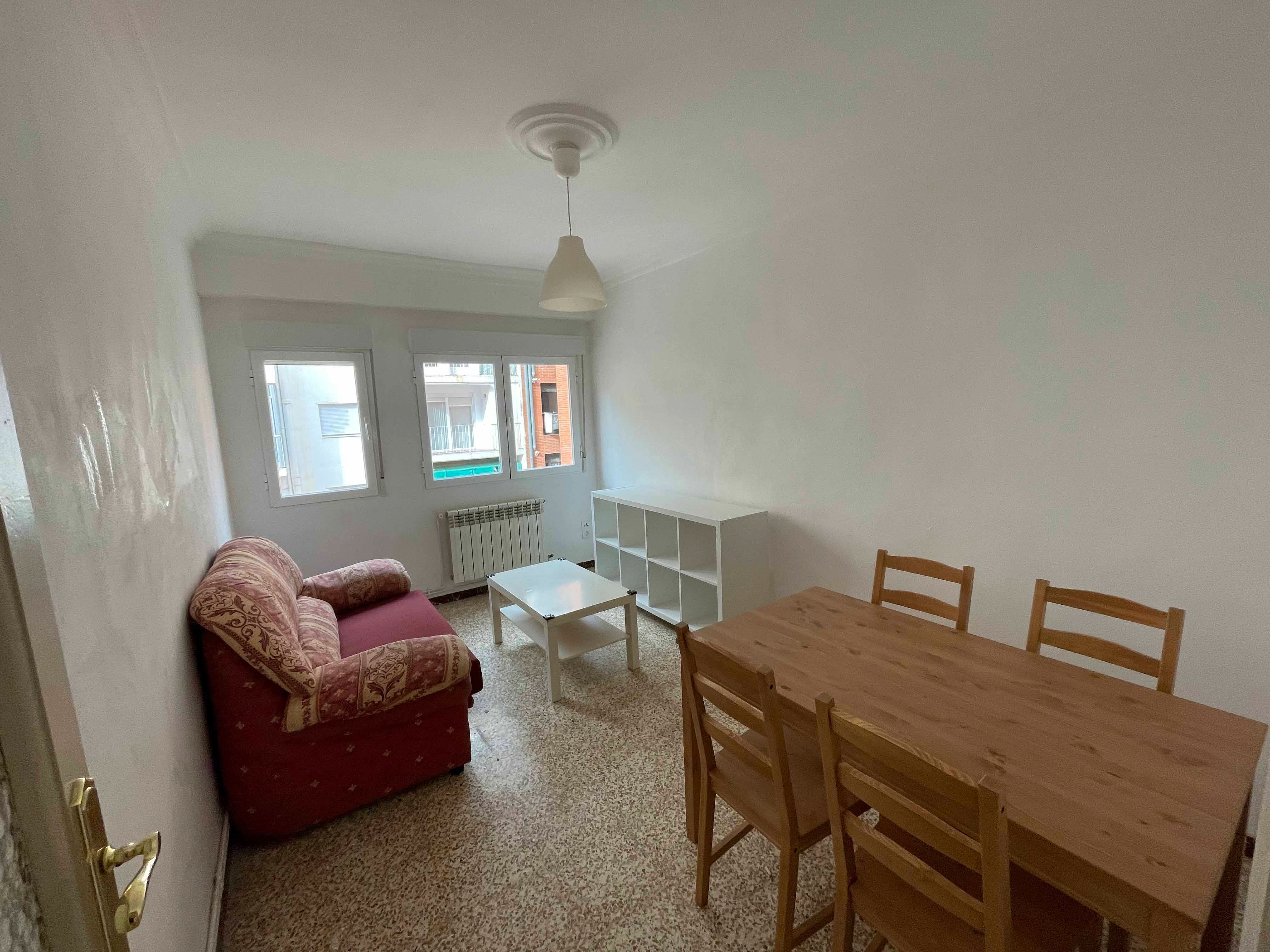 Pis de lloguer a Plaza San Antonio, San Lorenzo