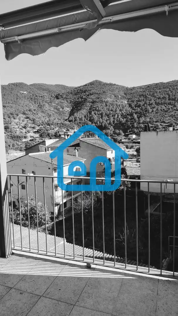 Vista exterior de Apartament en venda en Sot de Chera amb Calefacció, Terrassa i Traster