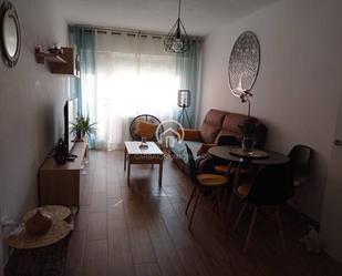 Living room of Flat for sale in Carbajosa de la Sagrada  with Heating, Terrace and Balcony