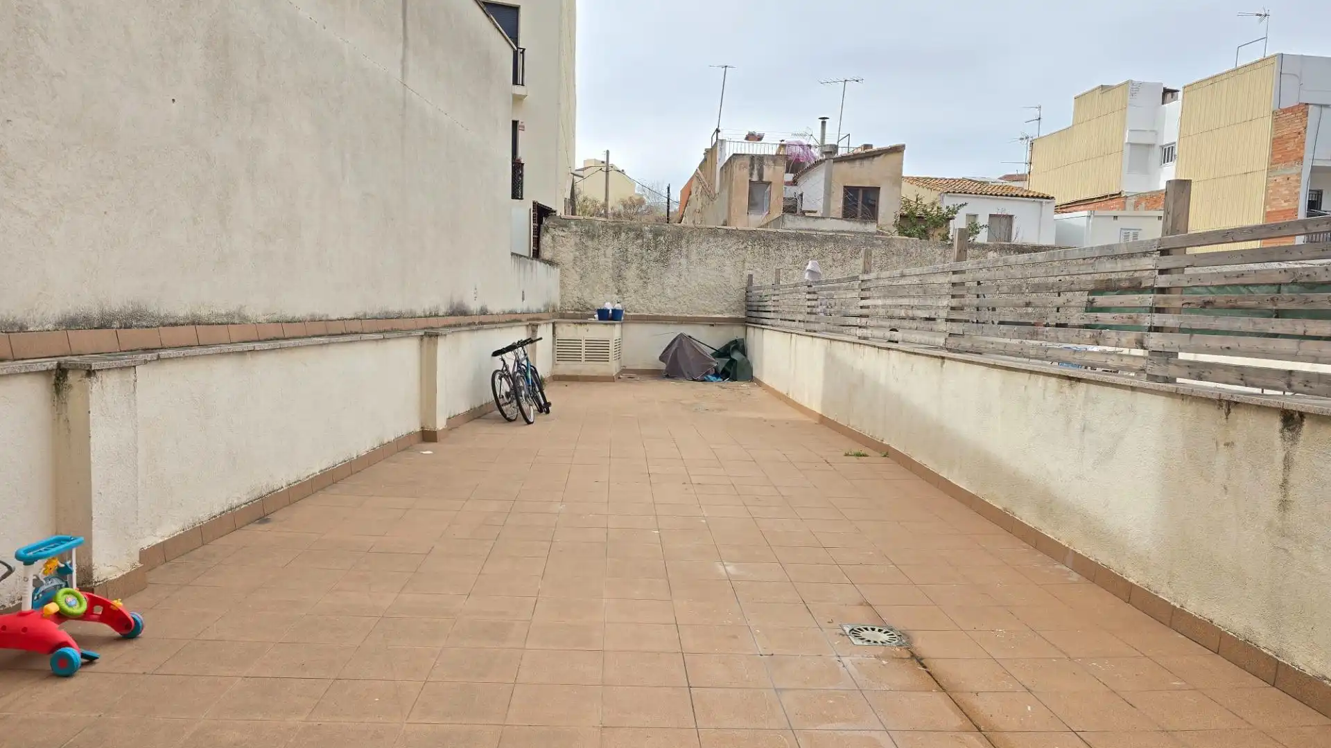 Terrace of Flat for sale in El Vendrell  with Air Conditioner, Heating and Parquet flooring