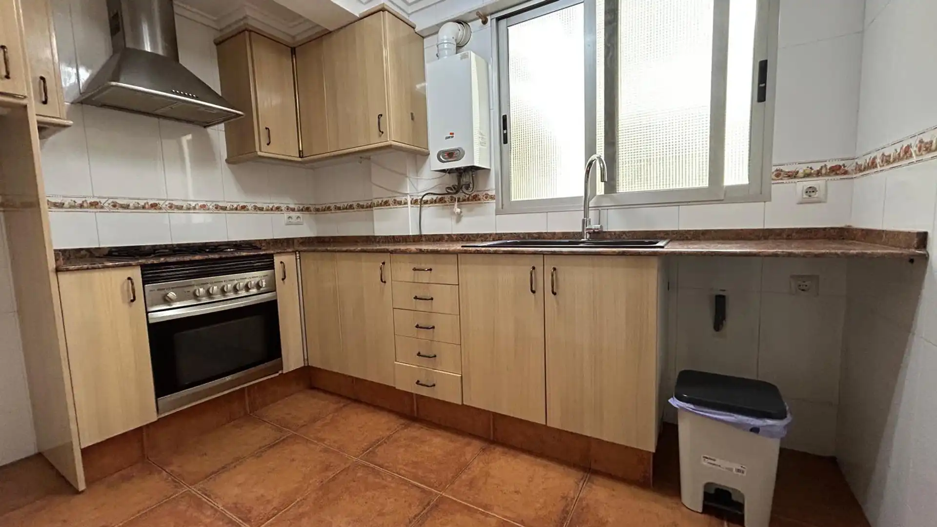 Pis en venda a Carrer Doctor Vicente Navarro Soler, 11, Benetússer