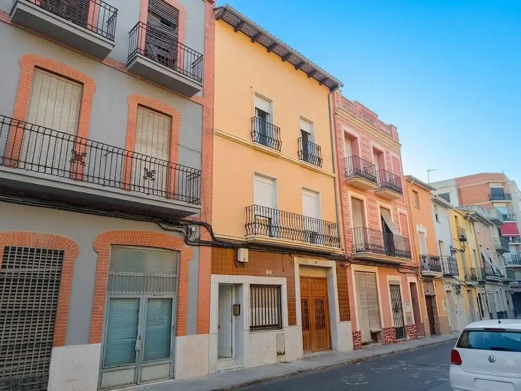 Pis amb terrassa en venda a Calle SANT ANTONI