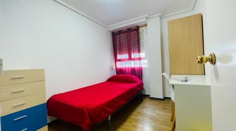 Foto 5 de Habitació a Calle Antonio Mora Ferrandez, Altabix, Elche / Elx