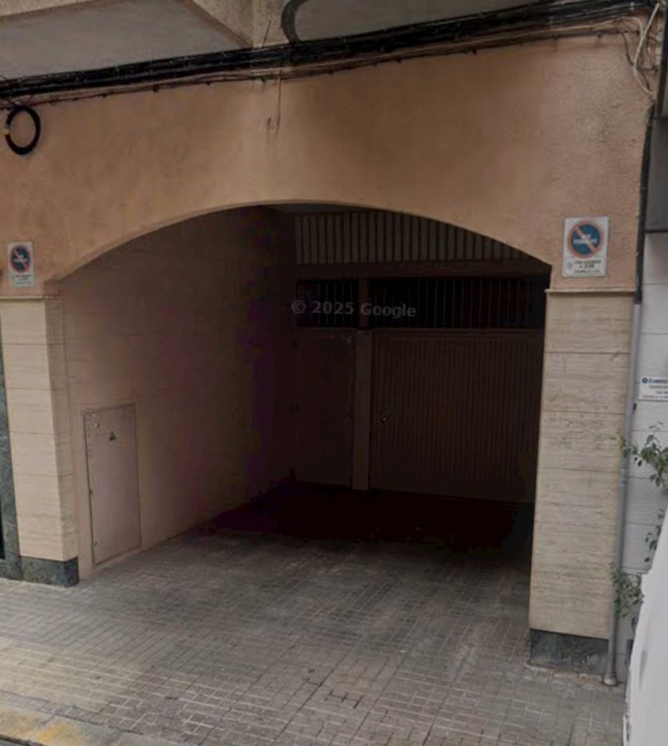Garage for sale in Elche / Elx