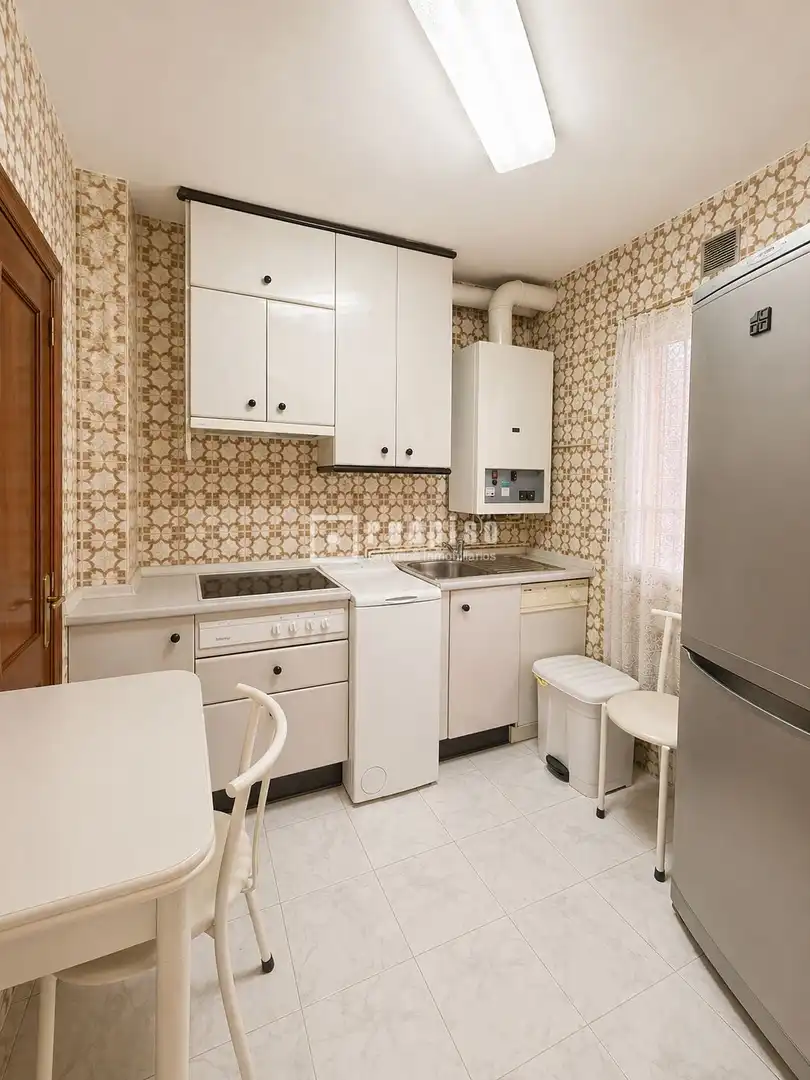 Kitchen of Flat for sale in Madrid  with Parquet flooring and Terrace