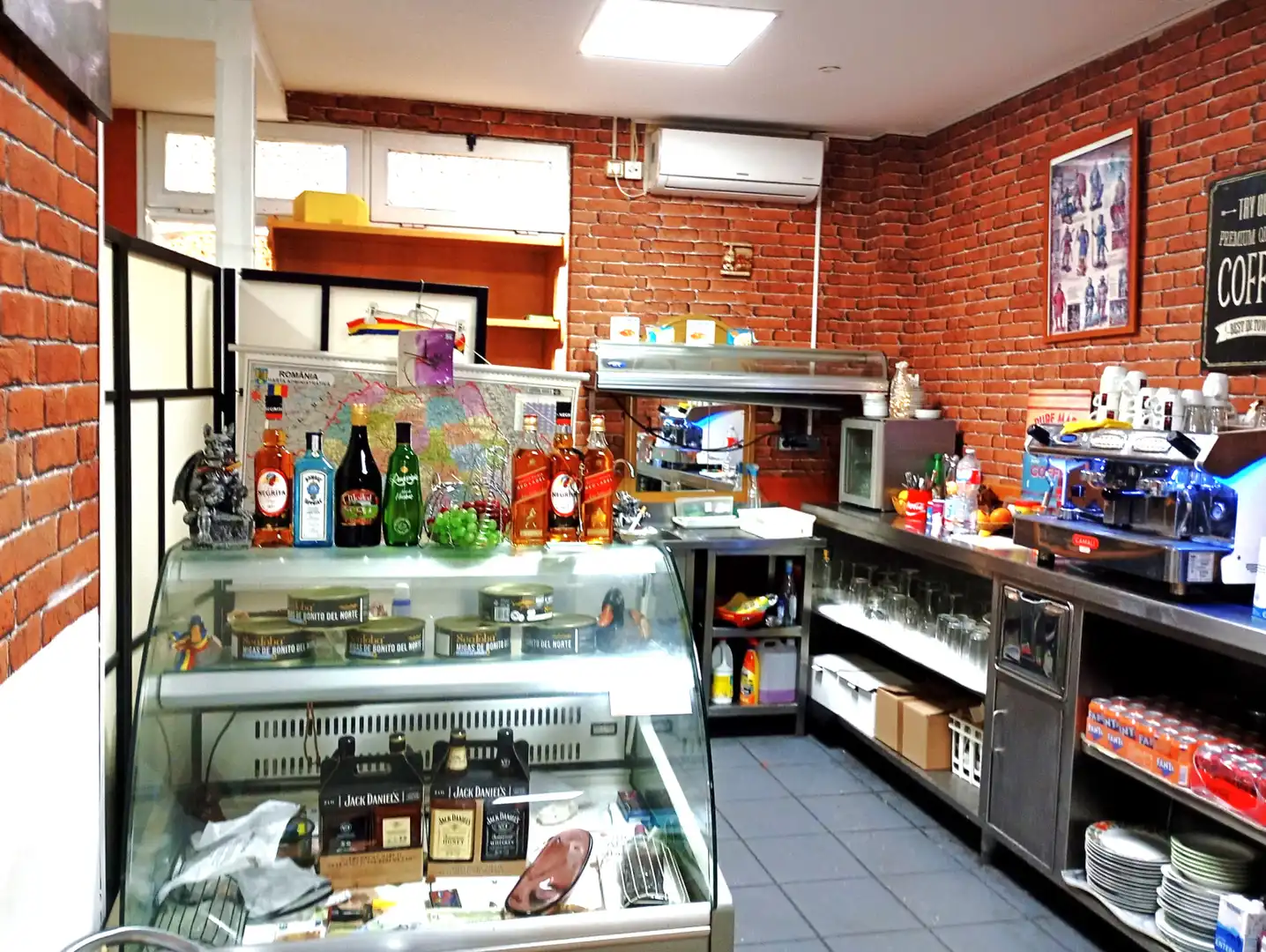 Local en venta en Chozas de Canales