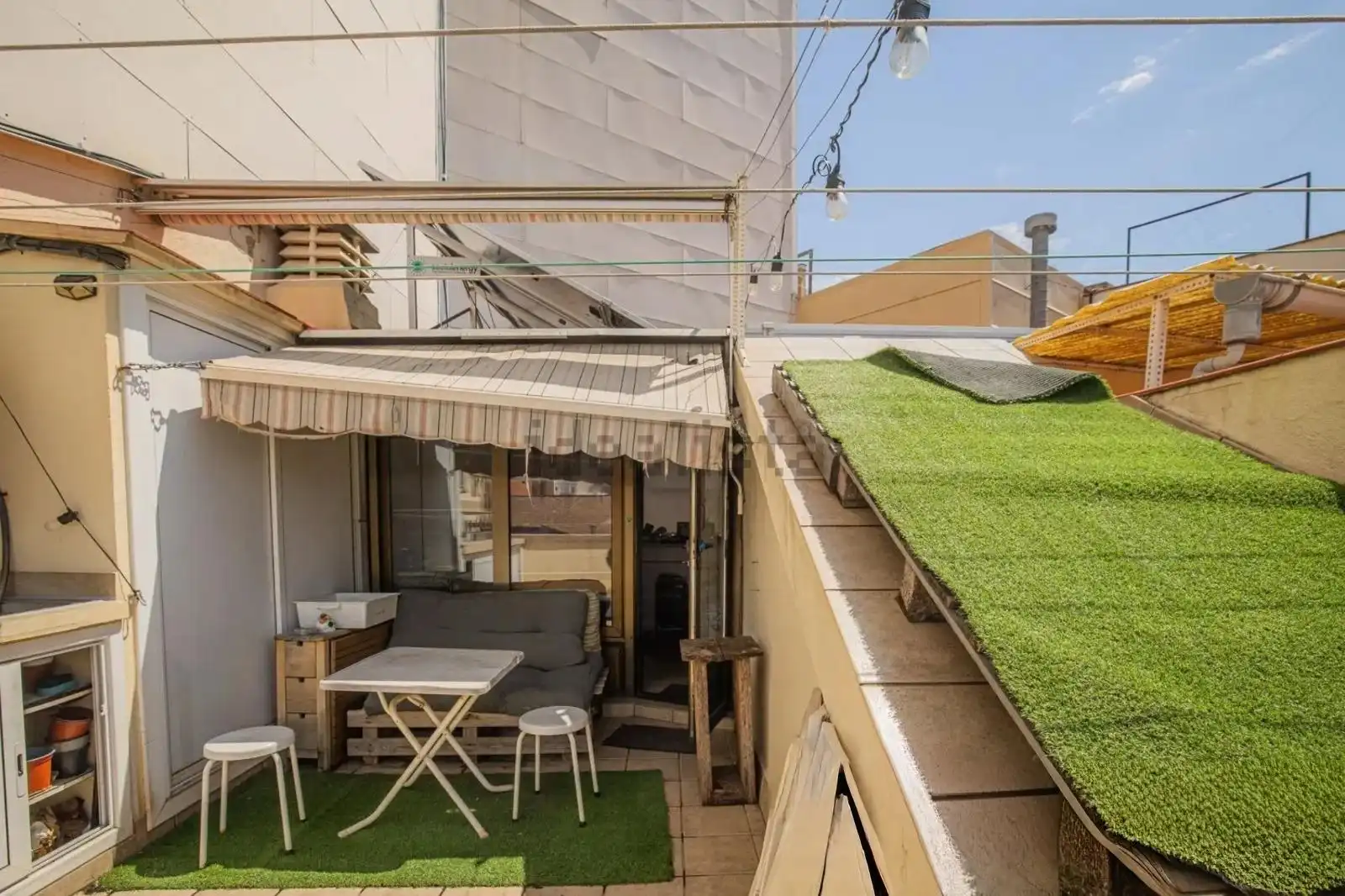 Terrasse von Maisonette zum Verkauf in L'Hospitalet de Llobregat mit Klimaanlage, Heizung und Parkett