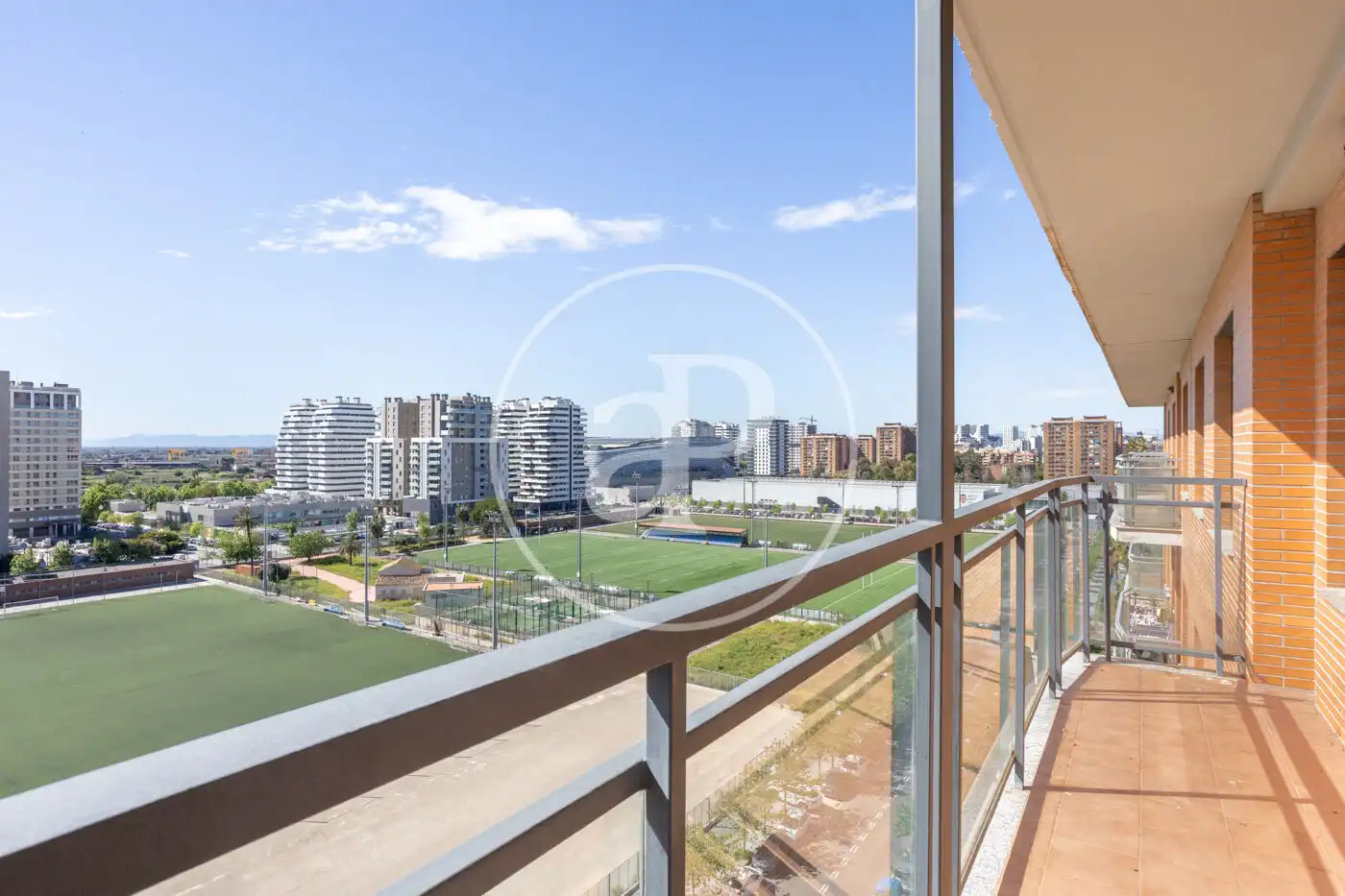 Terrassa de Pis en venda en Valencia amb Aire condicionat, Calefacció i Jardí privat