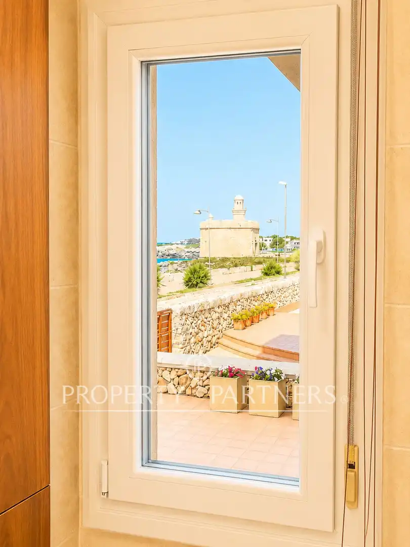 Vista exterior de Apartament en venda en Ciutadella de Menorca amb Aire condicionat, Calefacció i Jardí privat