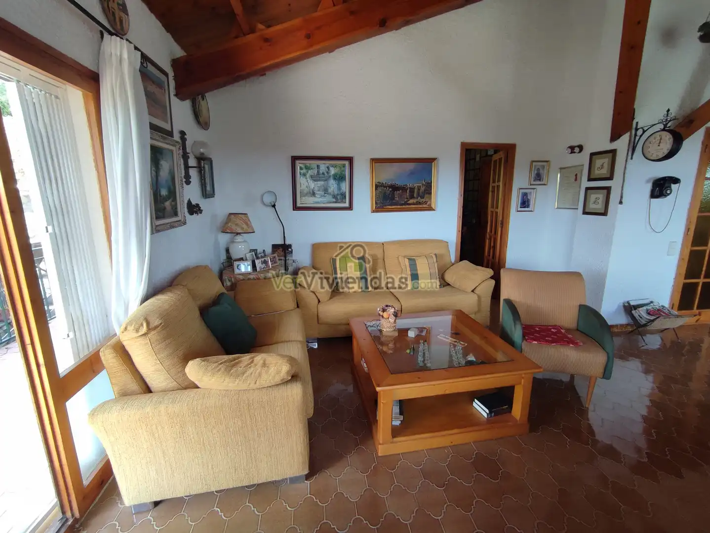 Sala de estar de Casa o chalet en venta en Vallirana con Calefacción, Jardín privado y Terraza