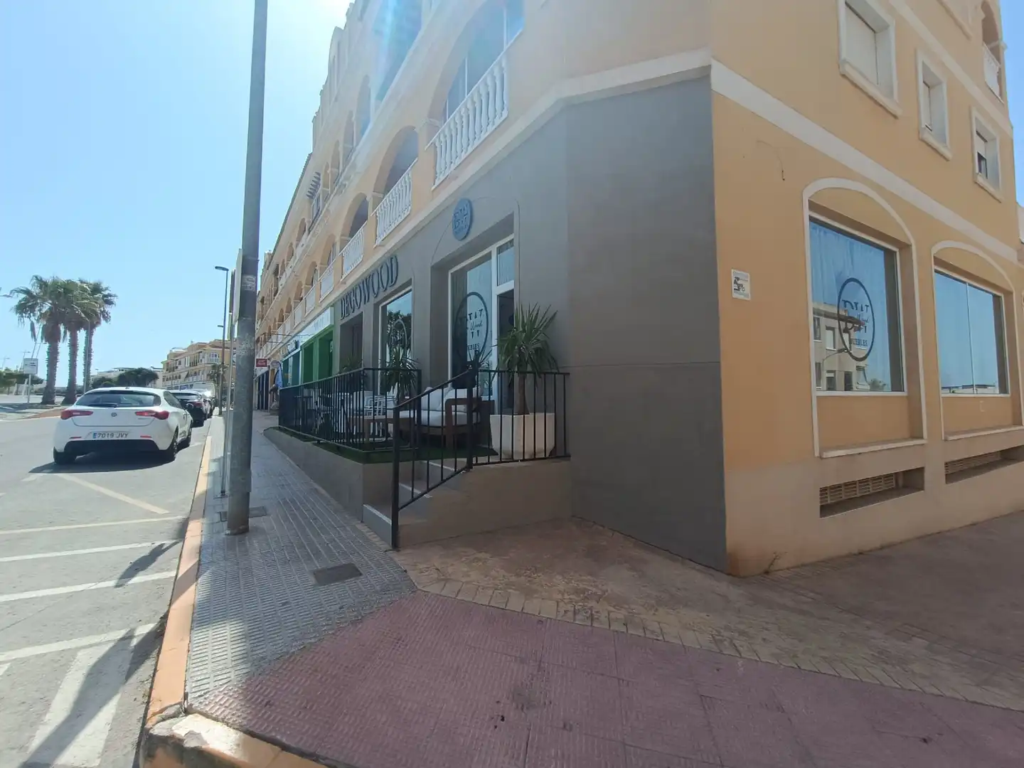 Locale commerciale in vendita a Avenida Federíco García Lorca