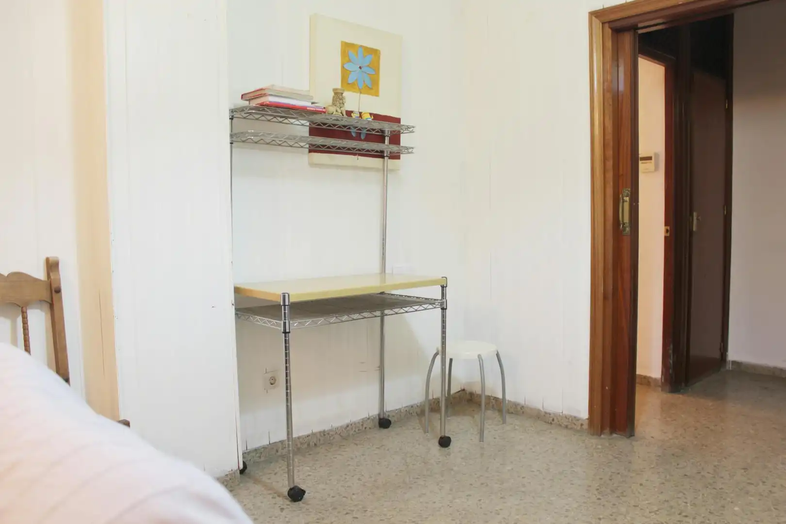 Schlafzimmer von Wohnung zur untervermieten in Sevilla mit Möbliert, Waschmaschine und Fernseher