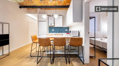 Foto 3 de Piso de alquiler en El Baix Guinardó,  Barcelona Capital