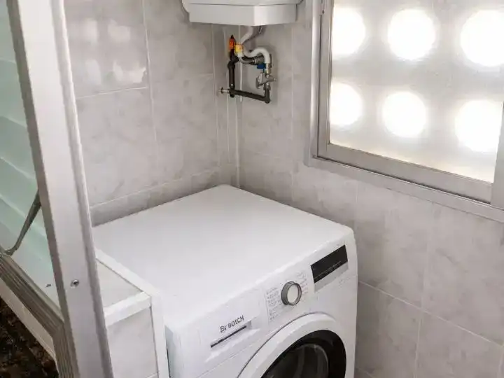 Badezimmer von Wohnung zum Verkauf in Badalona mit Klimaanlage